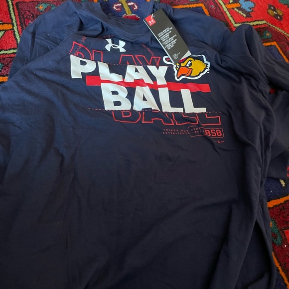 UnderArmour and champion sports T-shirts - Picture 7 of 12